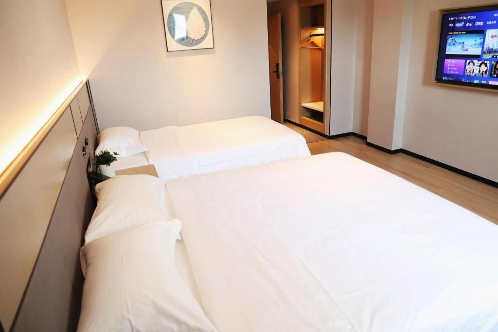 Greentree Inn Suzhou Industrial Zone Yangcheng Lake Weiting Mong Kok Express Hotel Zewnętrze zdjęcie